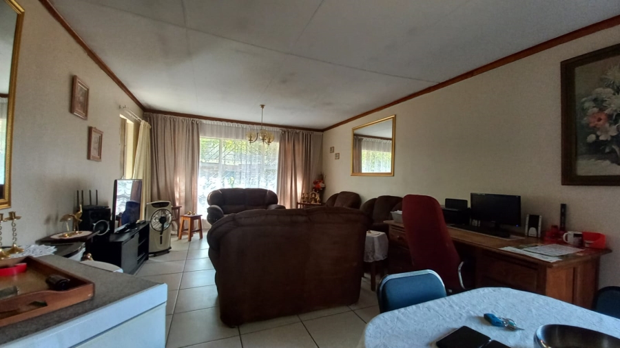 To Let 2 Bedroom Property for Rent in Navalsig Free State